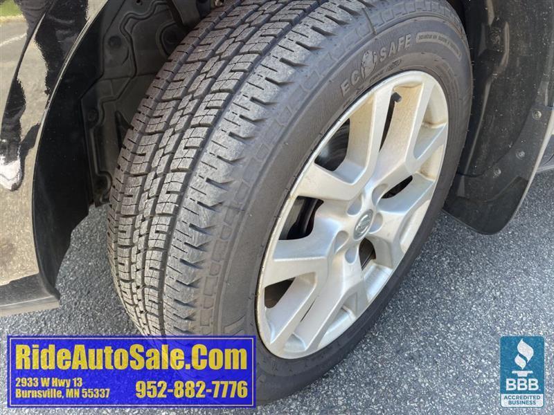 Nissan Rogue  2011