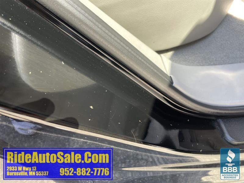 Nissan Rogue  2011