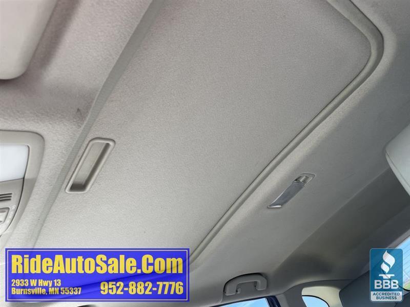 Nissan Rogue  2011