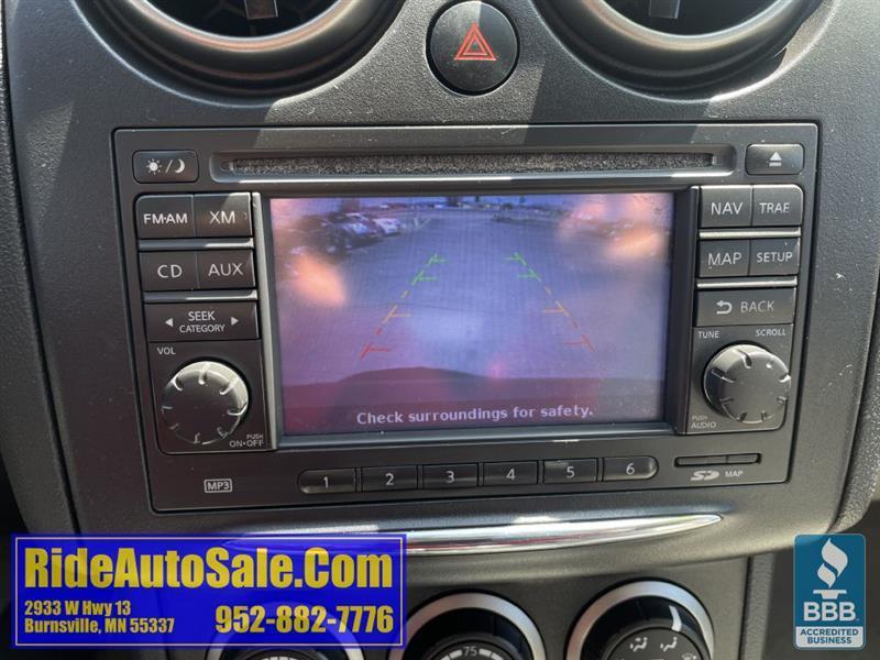 Nissan Rogue  2011