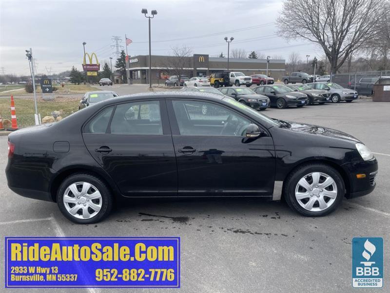 Volkswagen Jetta  2009