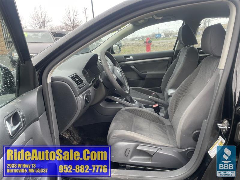 Volkswagen Jetta  2009