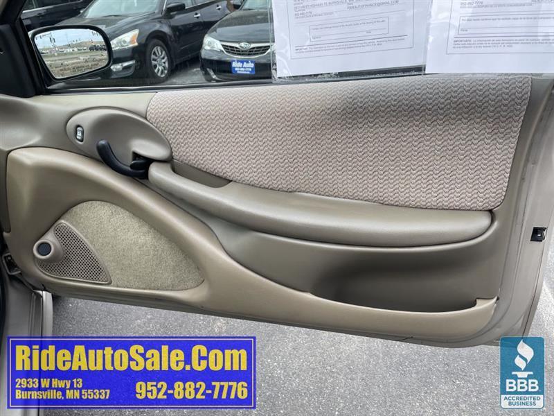 Pontiac Sunfire  2000