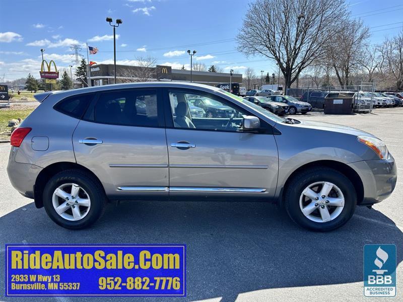 Nissan Rogue  2013