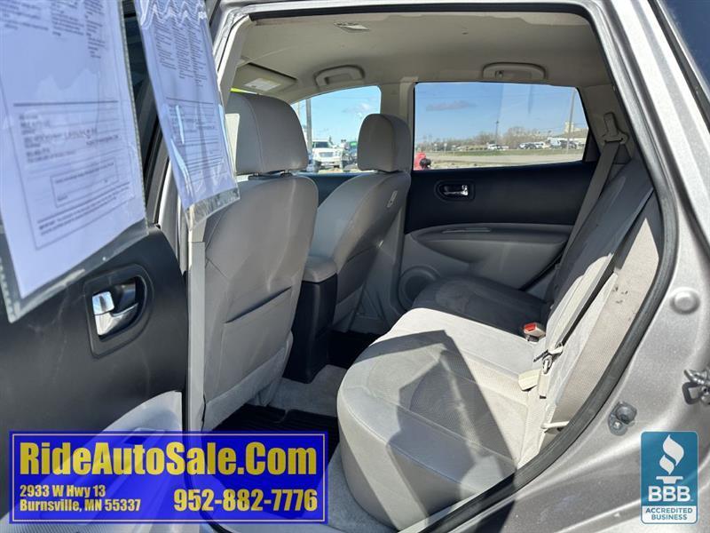Nissan Rogue  2013