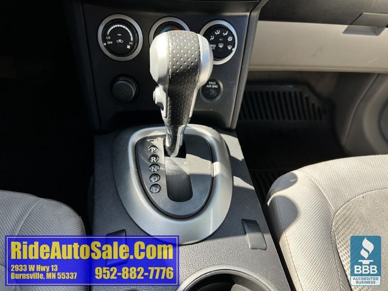Nissan Rogue  2013