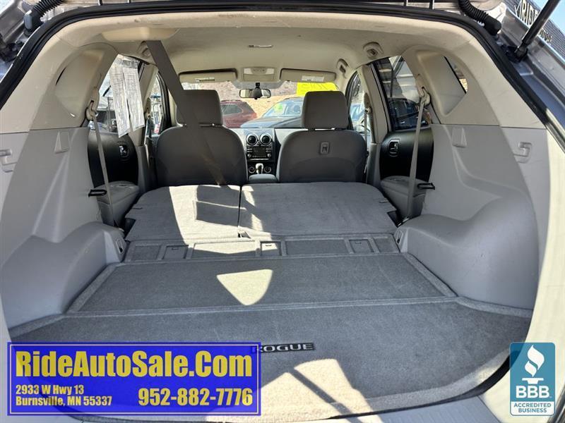 Nissan Rogue  2013