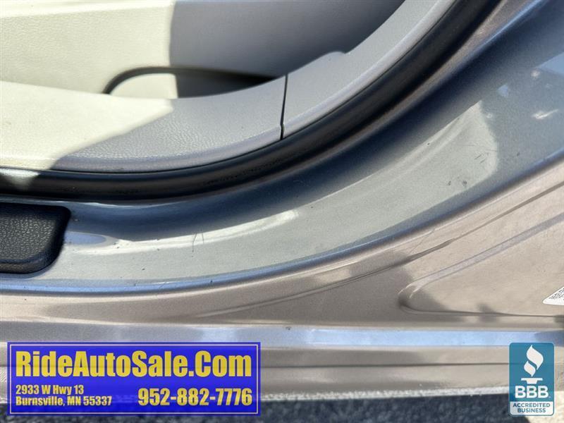 Nissan Rogue  2013