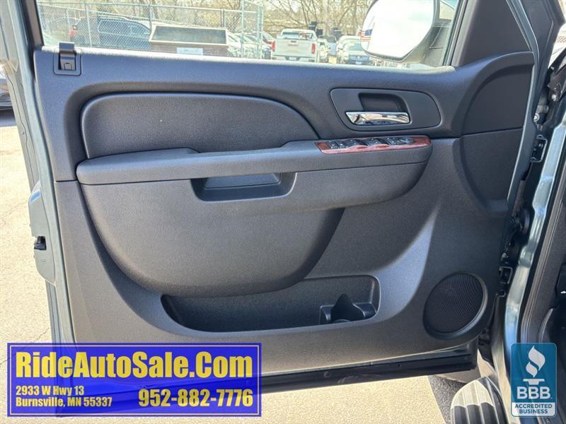 Chevrolet Avalanche  2011