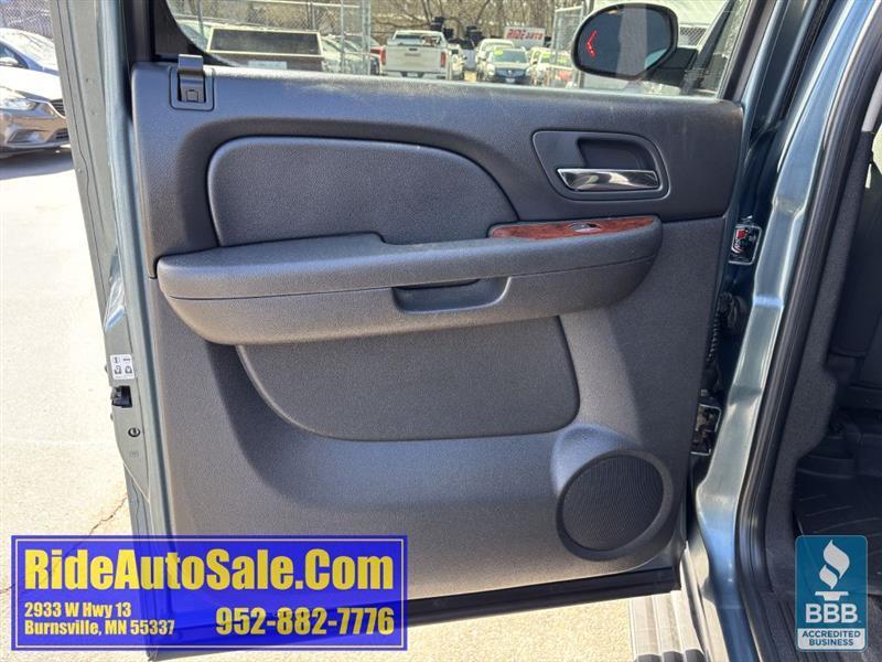 Chevrolet Avalanche  2011