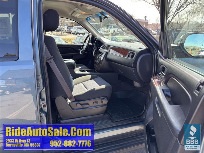 Chevrolet Avalanche  2011