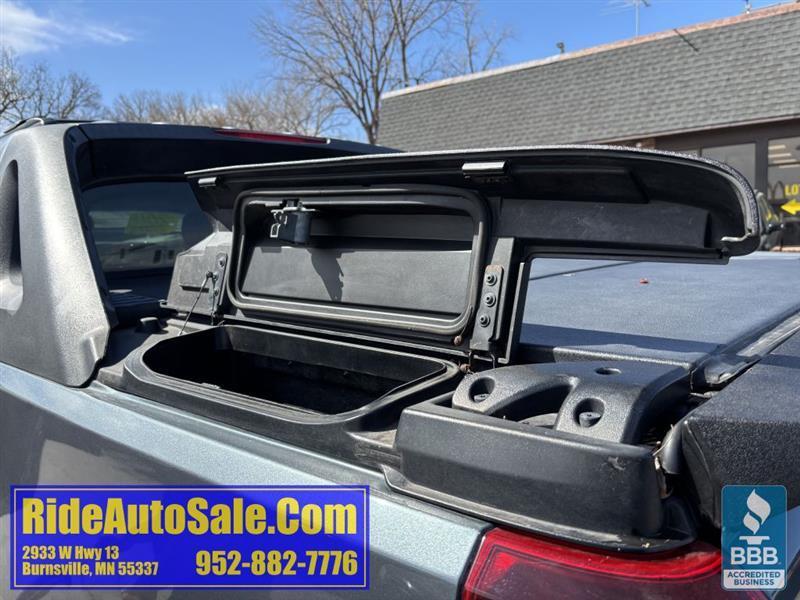 Chevrolet Avalanche  2011