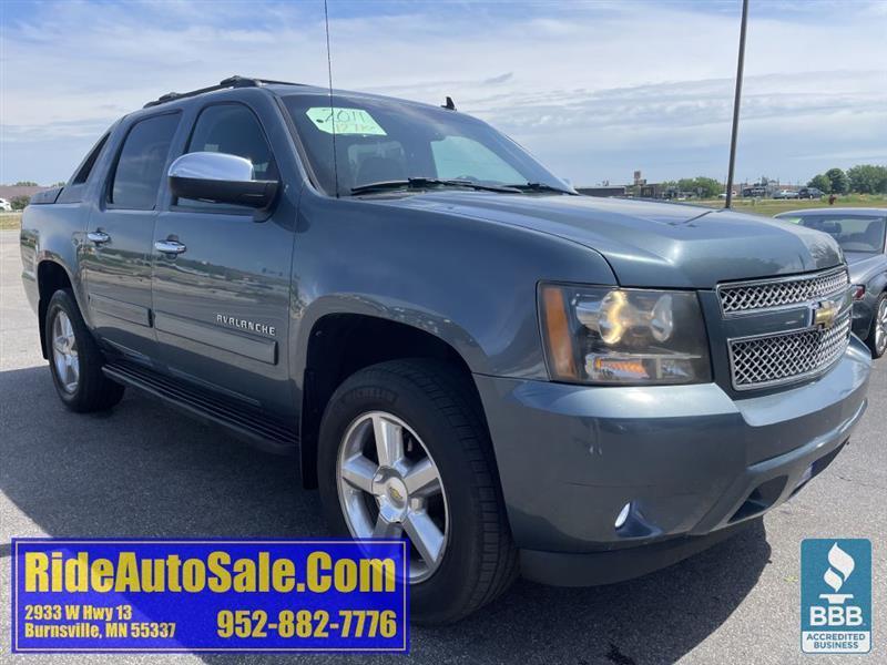 Chevrolet Avalanche  2011