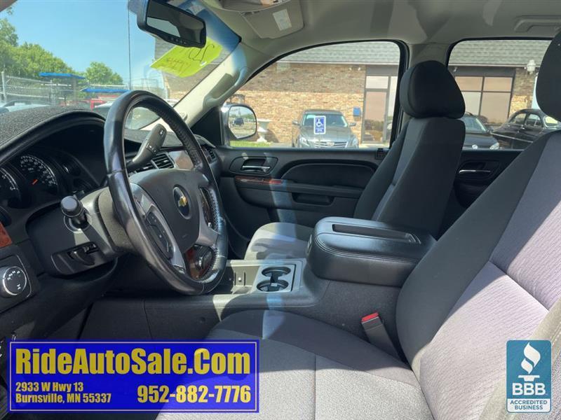 Chevrolet Avalanche  2011
