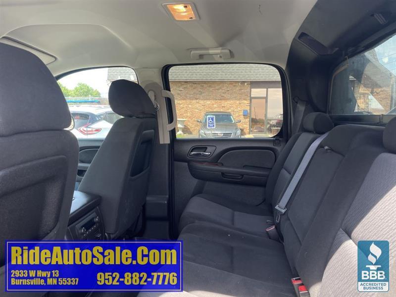 Chevrolet Avalanche  2011