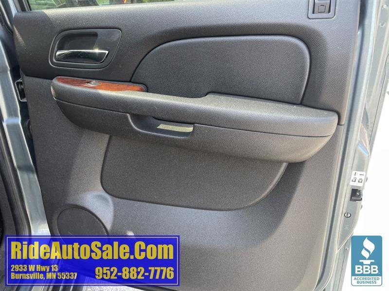 Chevrolet Avalanche  2011