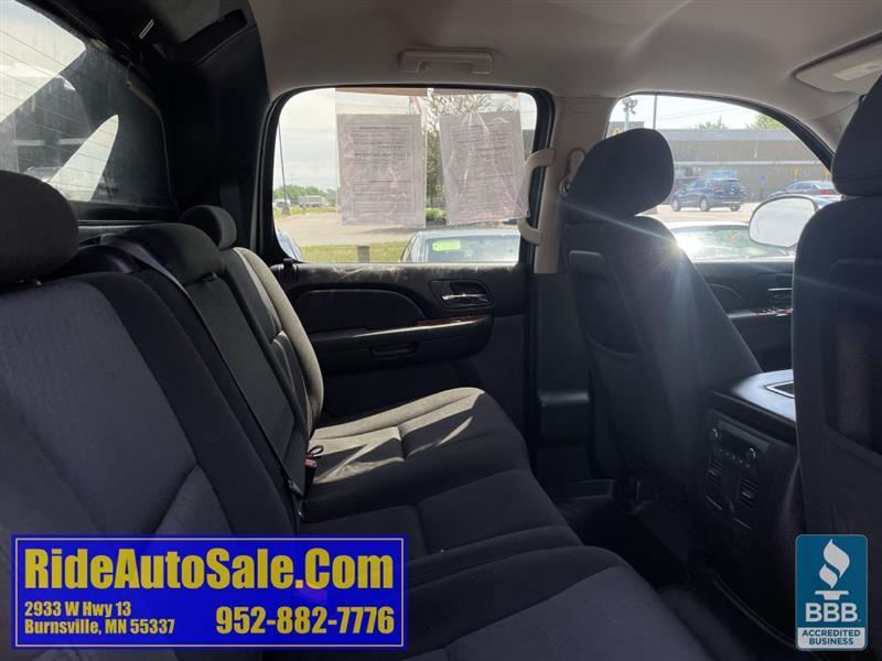 Chevrolet Avalanche  2011