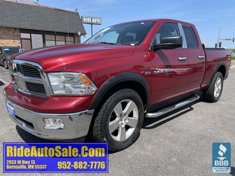 2012 Dodge RAM 1500 SLT, Crew Cab 4dr, 4x4, 5.7 HEMI V8!