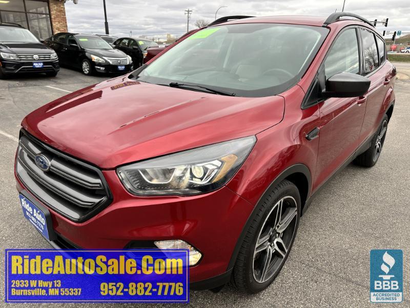 2019 Ford Escape SEL, 5 Pass. 4x4, 4cyl, Leather, 1 owner !
