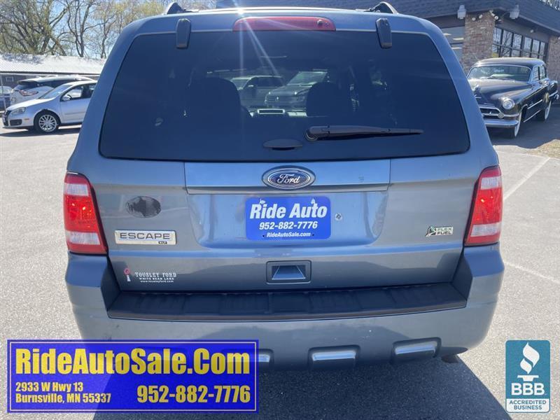 Ford Escape  2011
