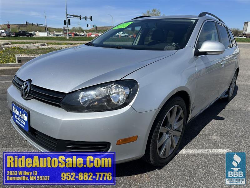 Volkswagen Jetta SportWagen  2011