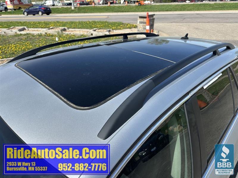 Volkswagen Jetta SportWagen  2011