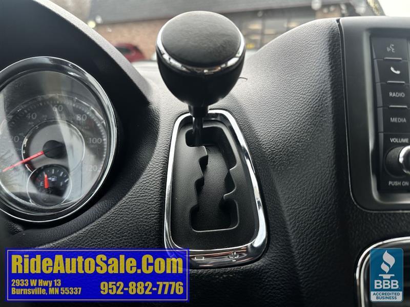 Chrysler Town & Country  2012