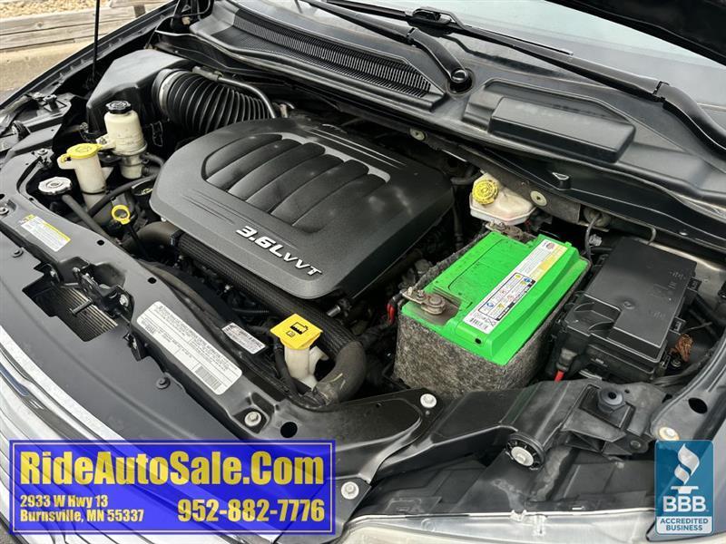 Chrysler Town & Country  2012