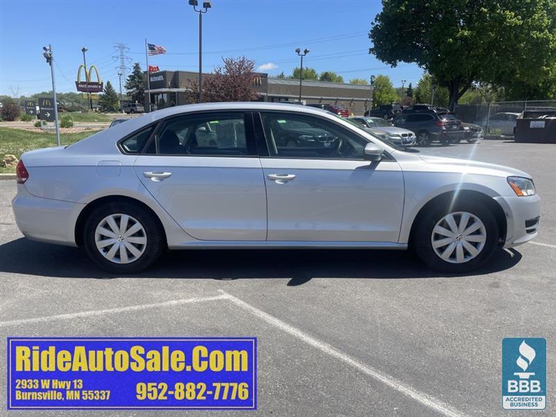 Volkswagen Passat  2012