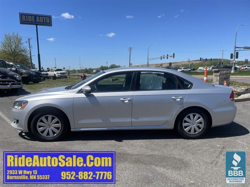 Volkswagen Passat  2012