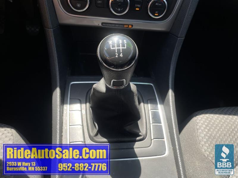 Volkswagen Passat  2012