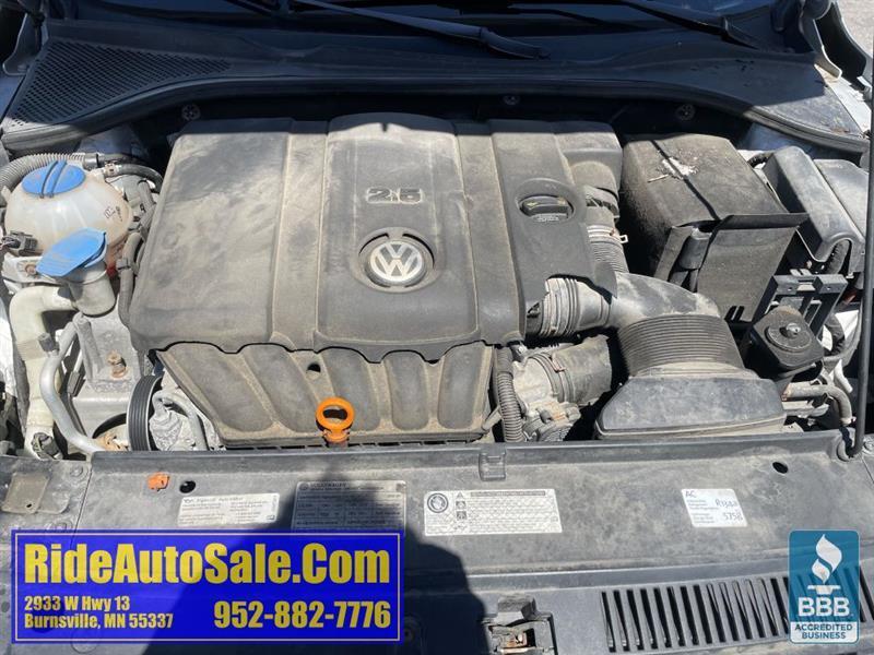 Volkswagen Passat  2012