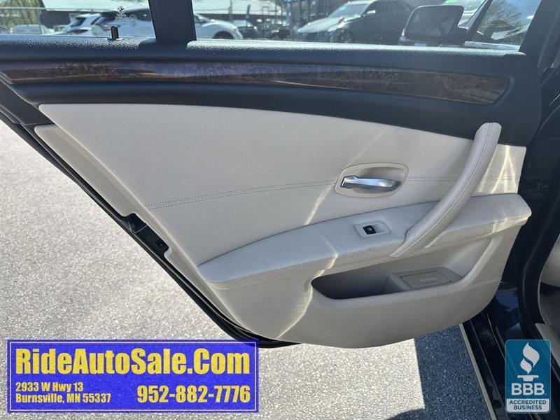 BMW 5-Series  2009