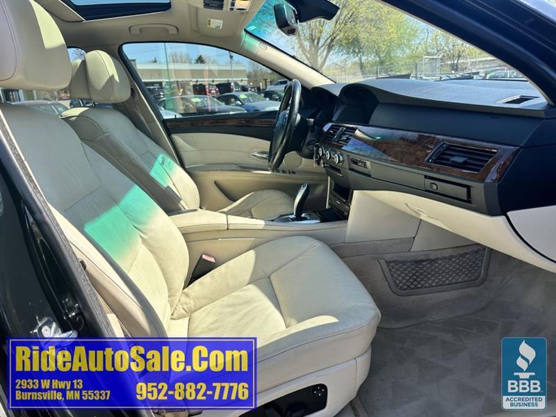 BMW 5-Series  2009