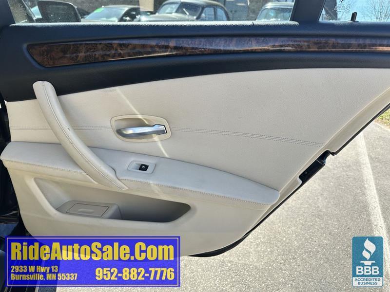 BMW 5-Series  2009