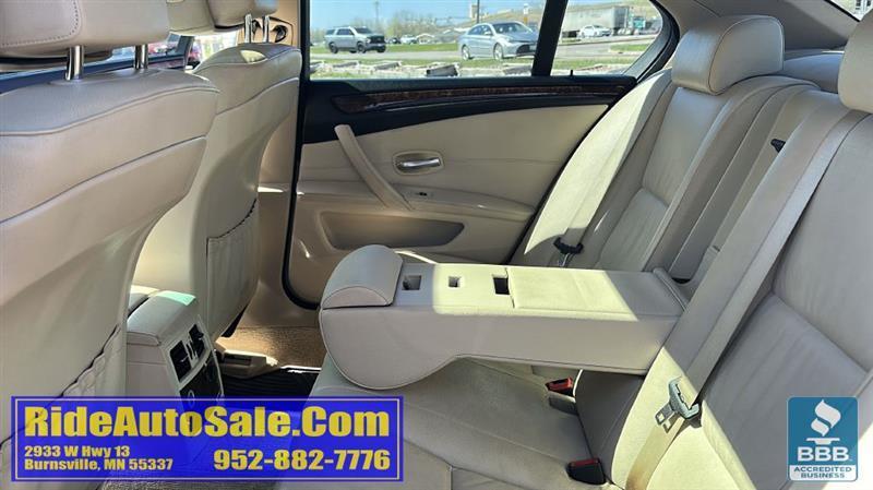 BMW 5-Series  2009