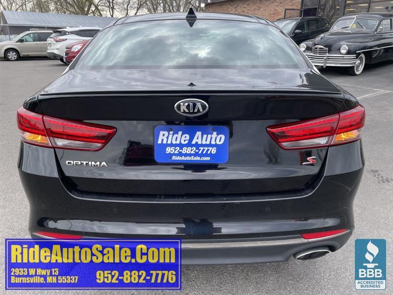 Kia Optima  2018
