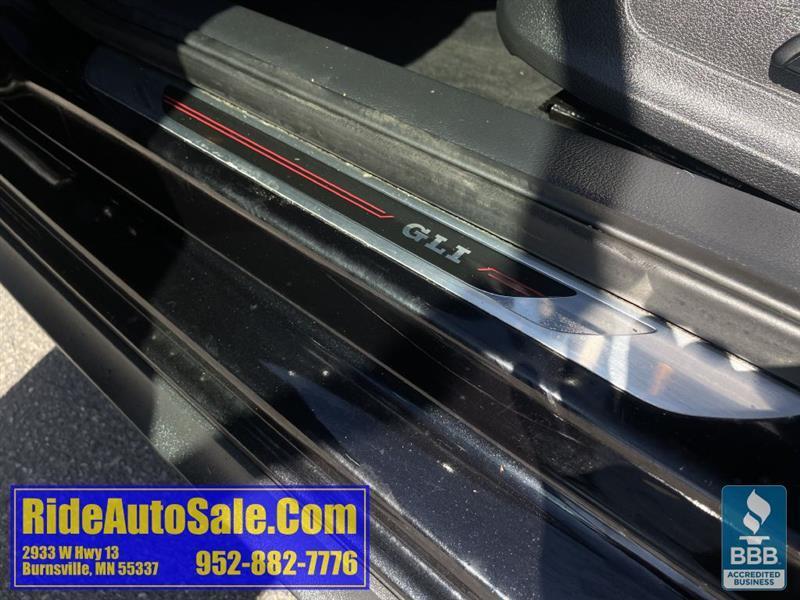 Volkswagen Jetta  2016