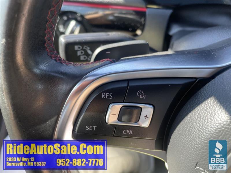 Volkswagen Jetta  2016