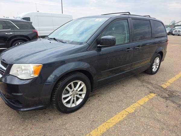 2013 Dodge Grand Caravan SXT, 7 Passenger, V6, 1 owner, CLEAN!