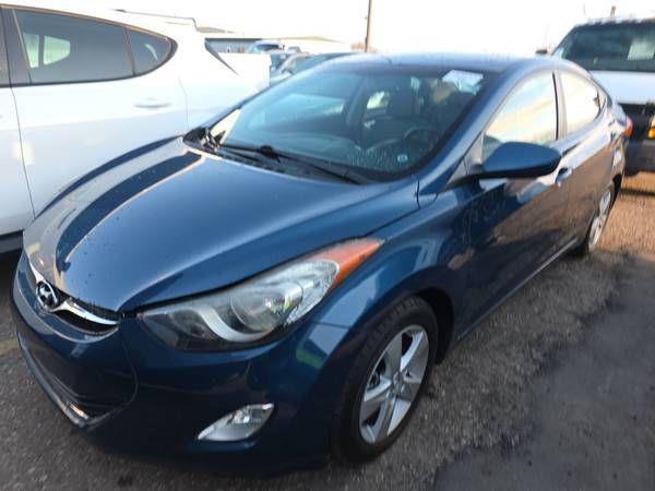 2013 Hyundai Elantra GLS, 4dr sedan, reliable 1.8 4cyl, CLEAN !