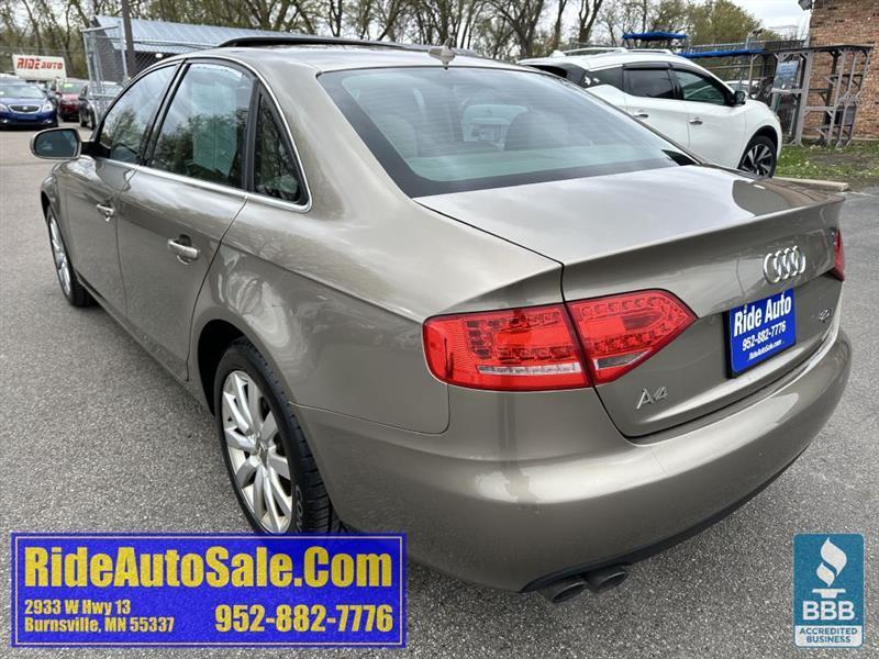 Audi A4  2011