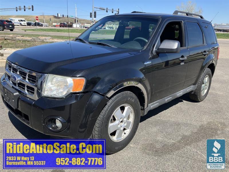 2011 Ford Escape XLT, 5 Pass. 4x4, reliable 2.5 4cyl, P-roof !