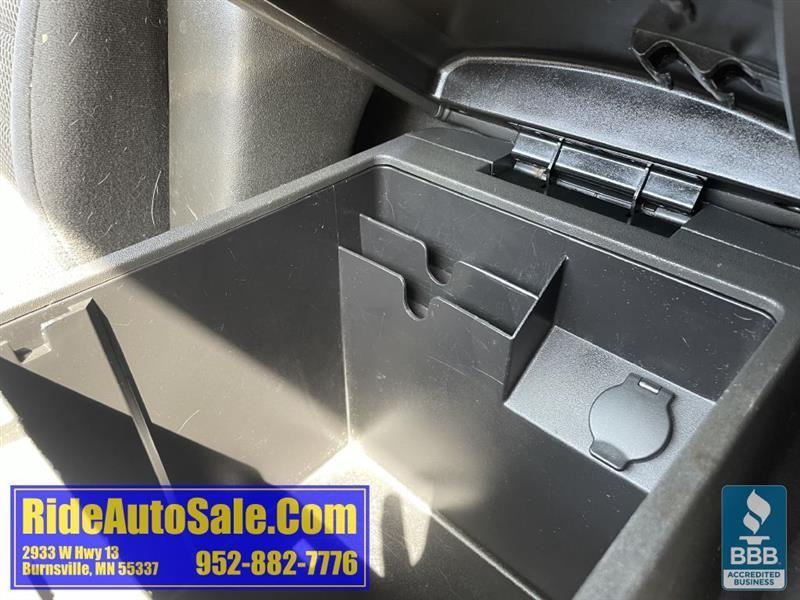 Nissan Pathfinder  2012