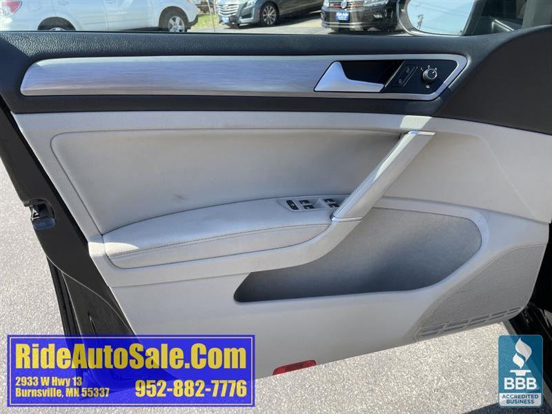 Volkswagen Jetta SportWagen  2016