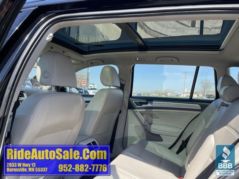 Volkswagen Jetta SportWagen  2016