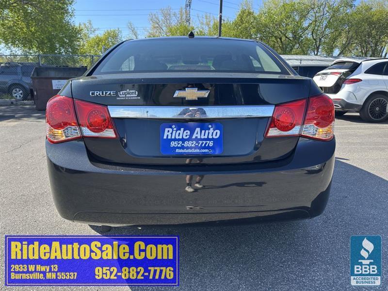 Chevrolet Cruze  2012