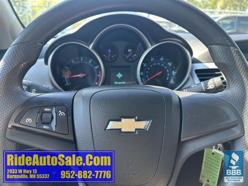 Chevrolet Cruze  2012