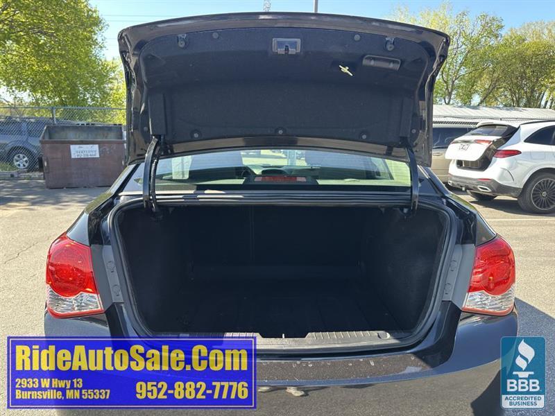 Chevrolet Cruze  2012