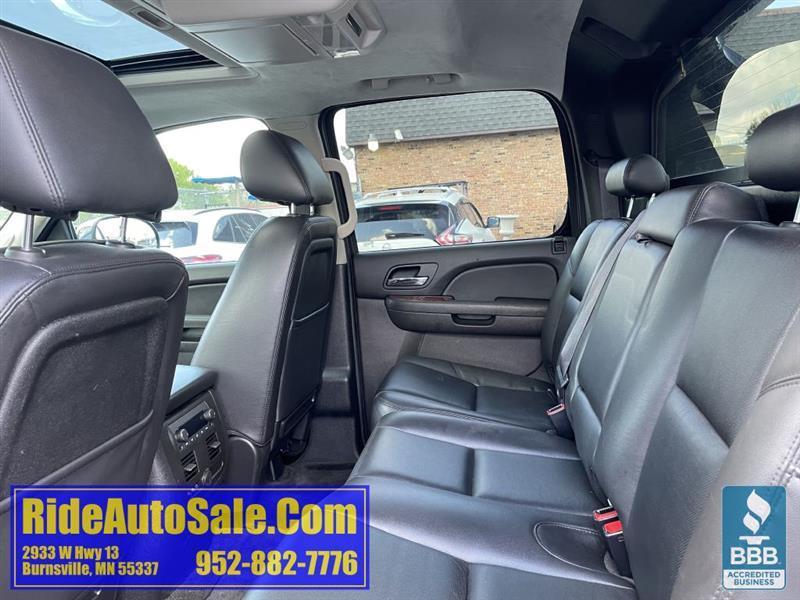 Chevrolet Avalanche  2013
